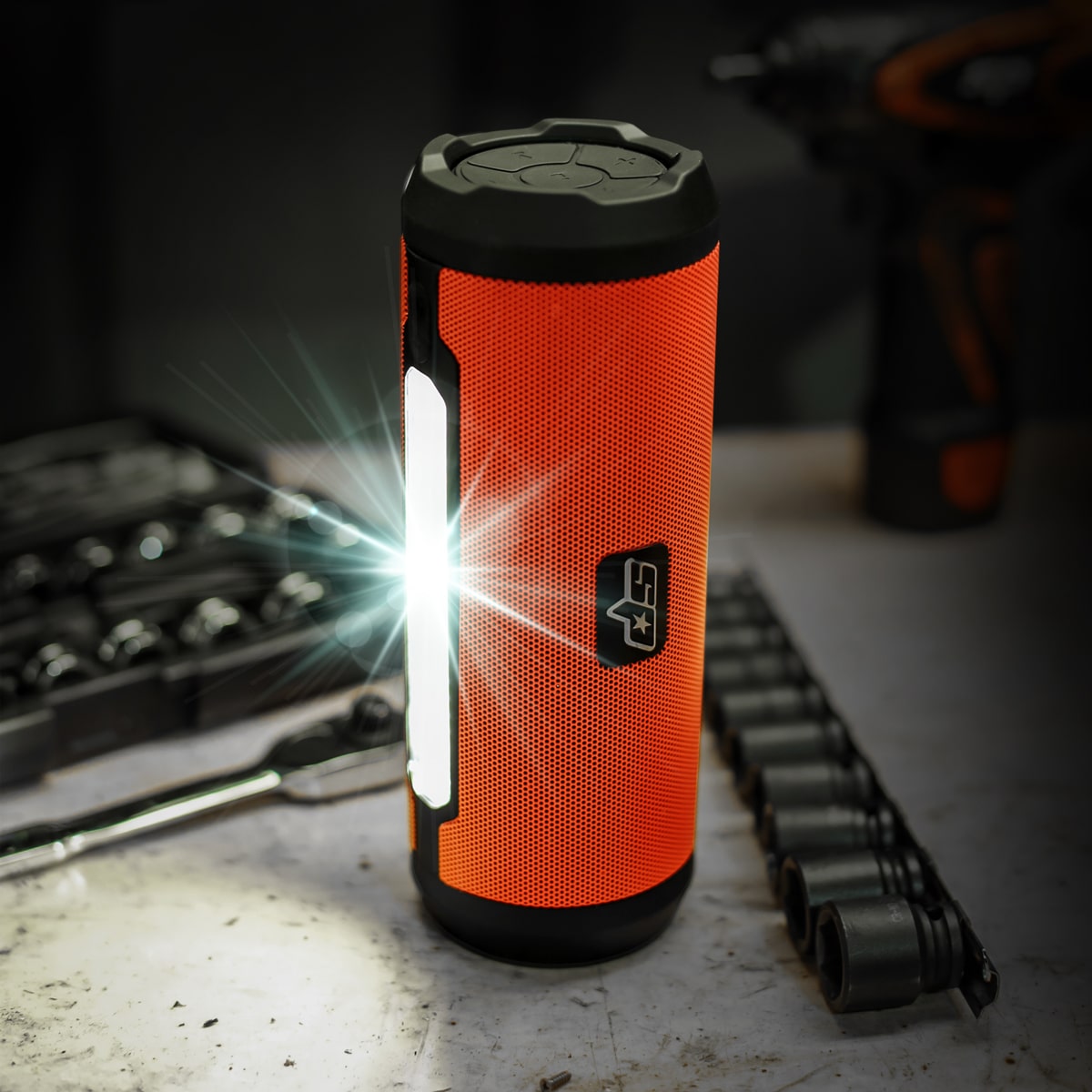 COB WORKLIGHT WITH SPEAKER