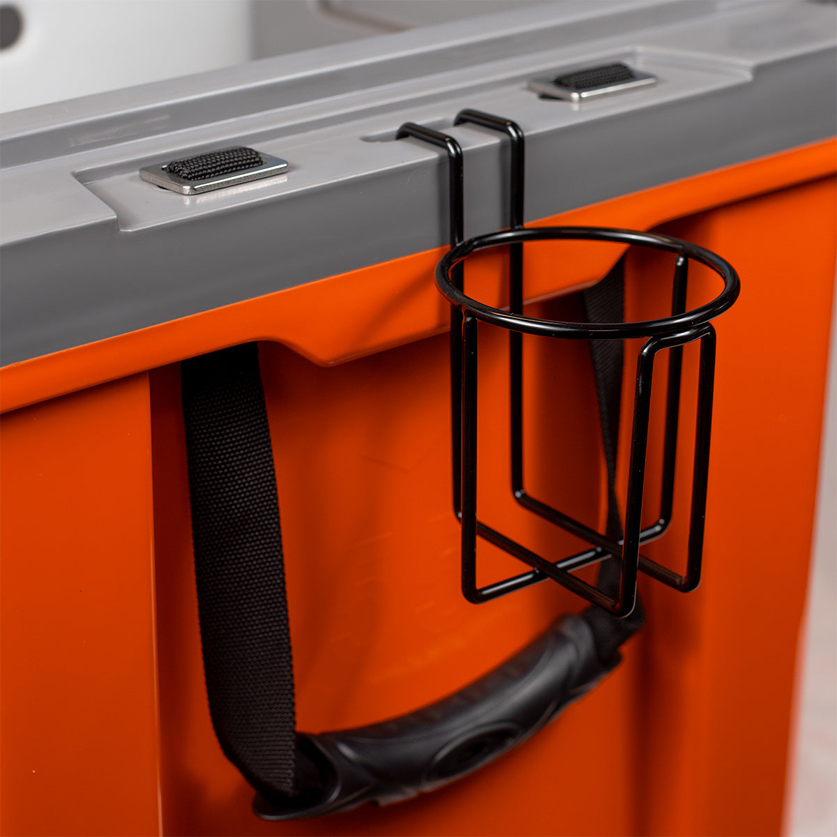 55QT RUGGED ICE CHEST w/ EVA FOAM TOP